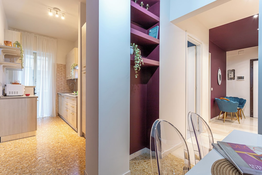 Cozy Flat Near Colosseum 48/48