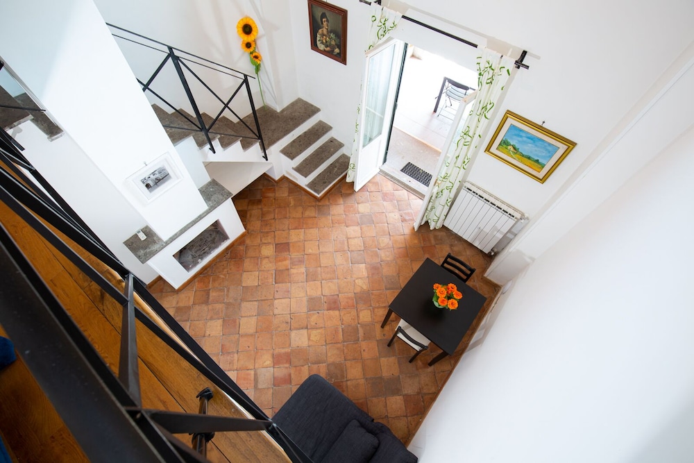 Tenuta Capizucchi 8/50
