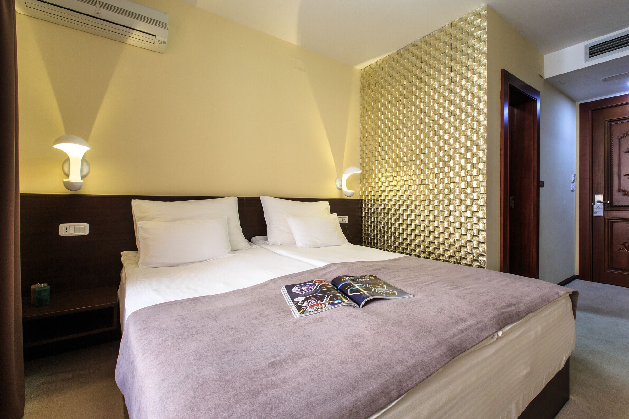 ECONOMY, DOUBLE BED