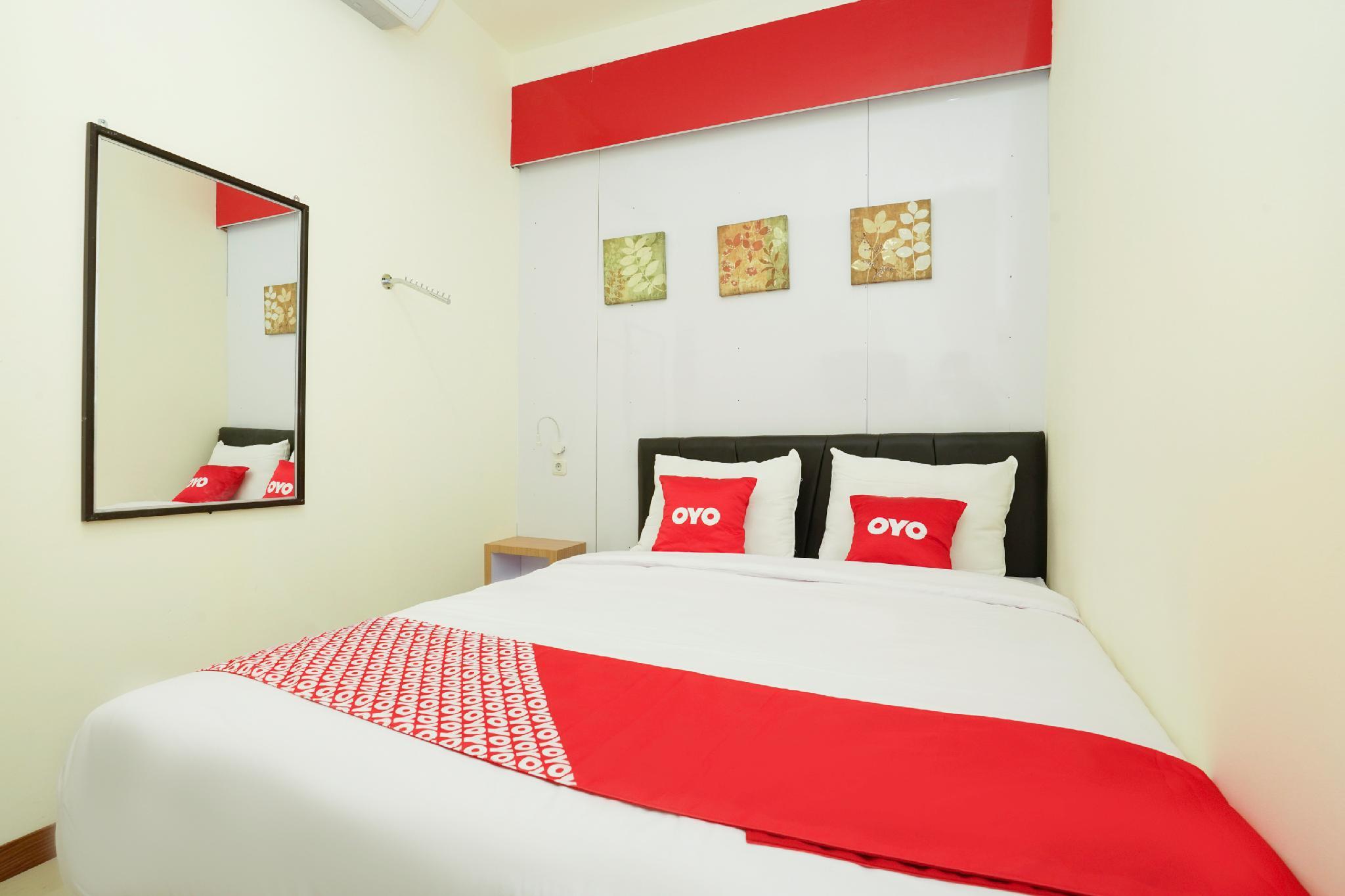 Room at OYO Flagship 3688 Pot Art, SURABAYA