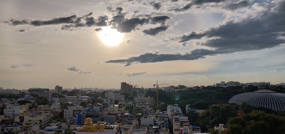 Ibis Bangalore City Center 32/71