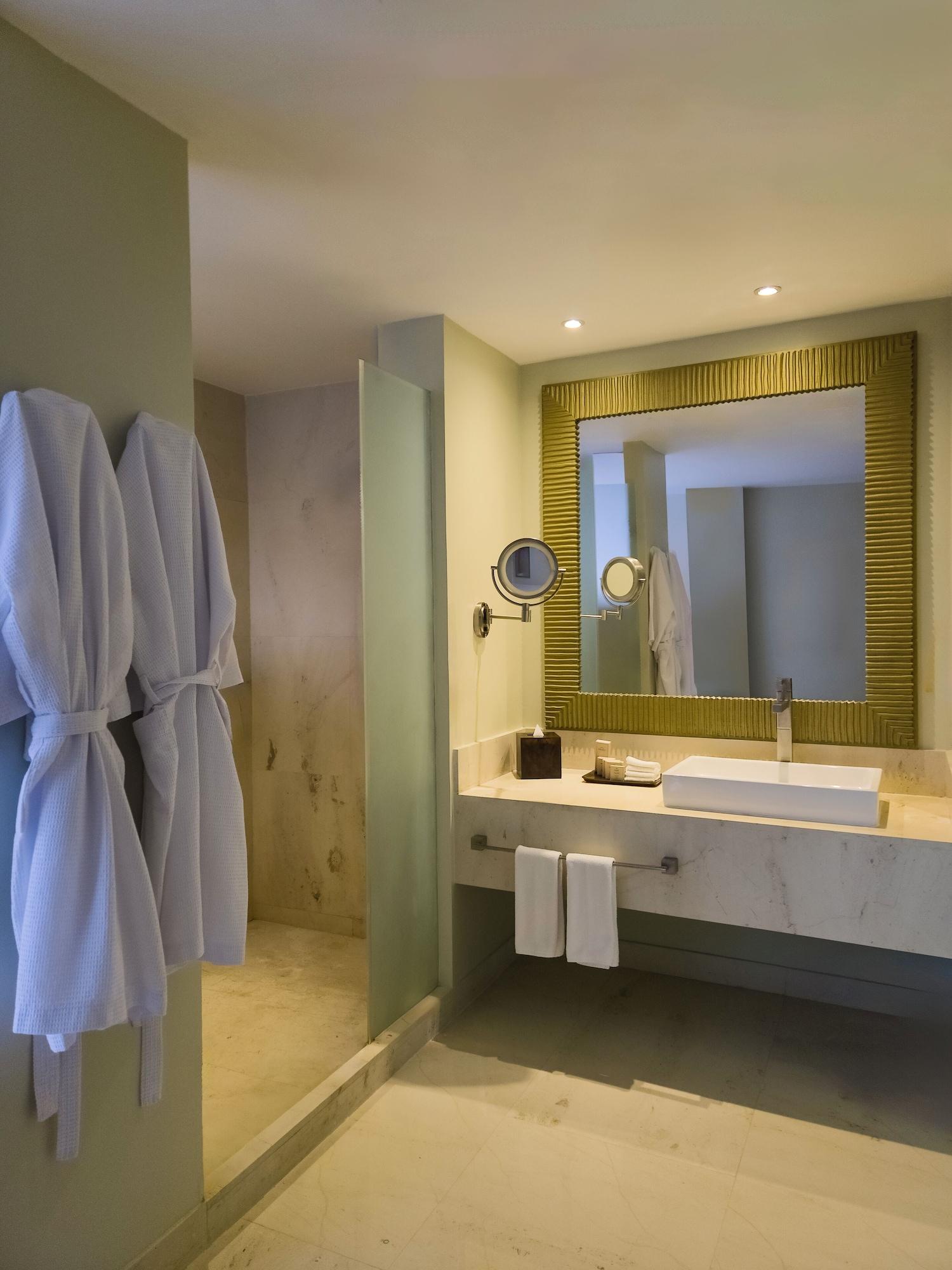 Honeymoon, Park Royal Beach Cancun - All Inclusive 4/4