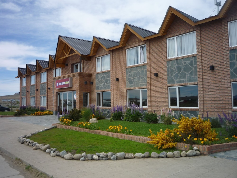 Marcopolo Suites Calafate 44/49