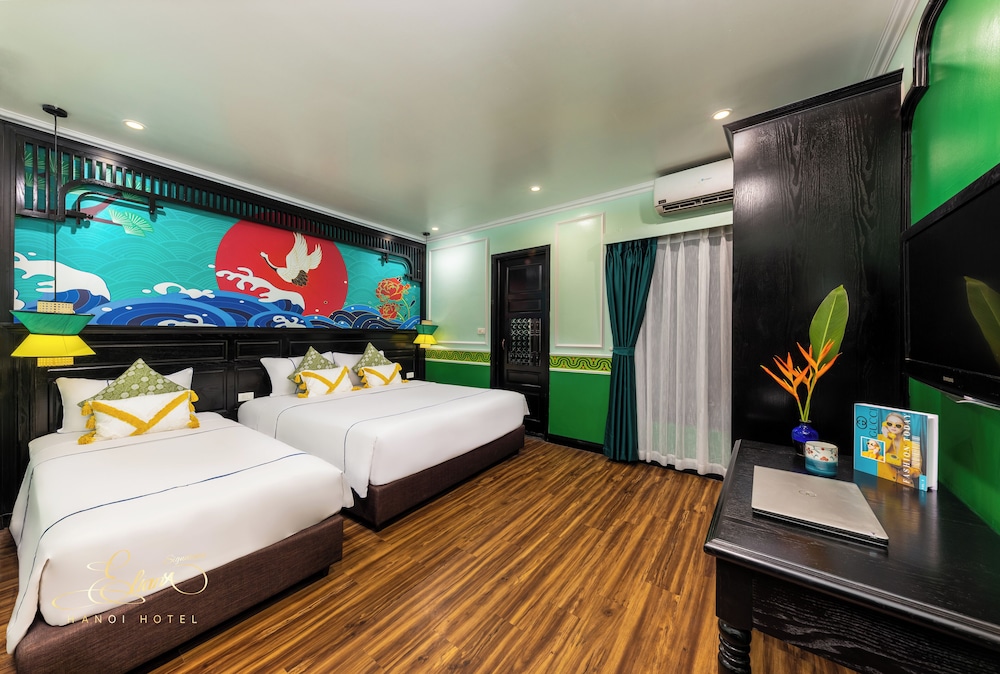 EXECUTIVE, SUITE