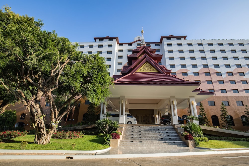 The Heritage Chiang Rai Hotel and Convention 6/50