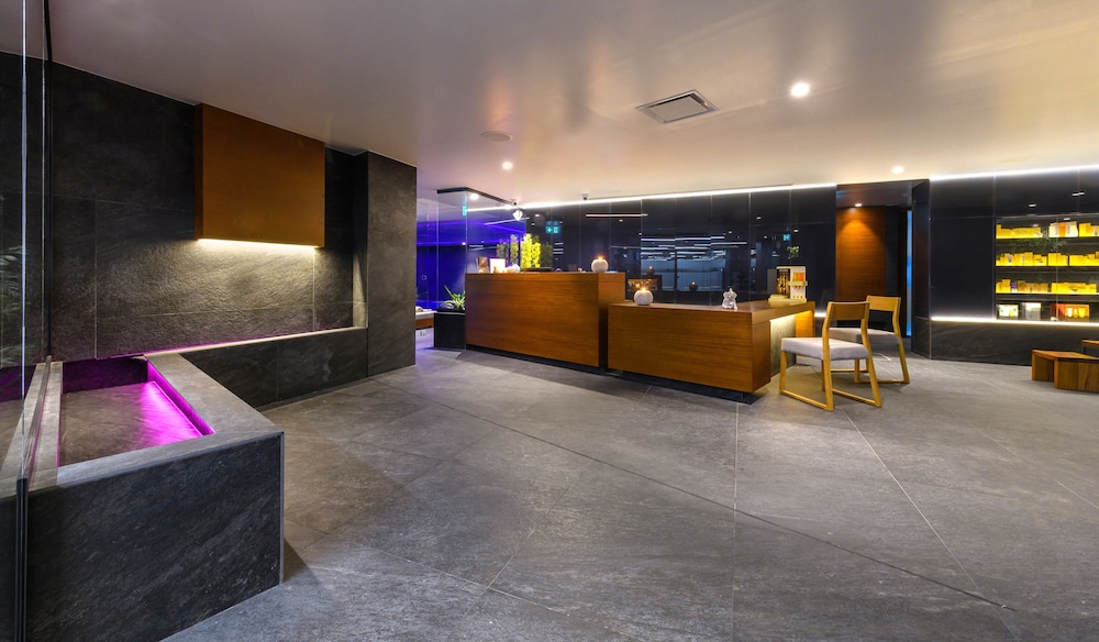 lobby