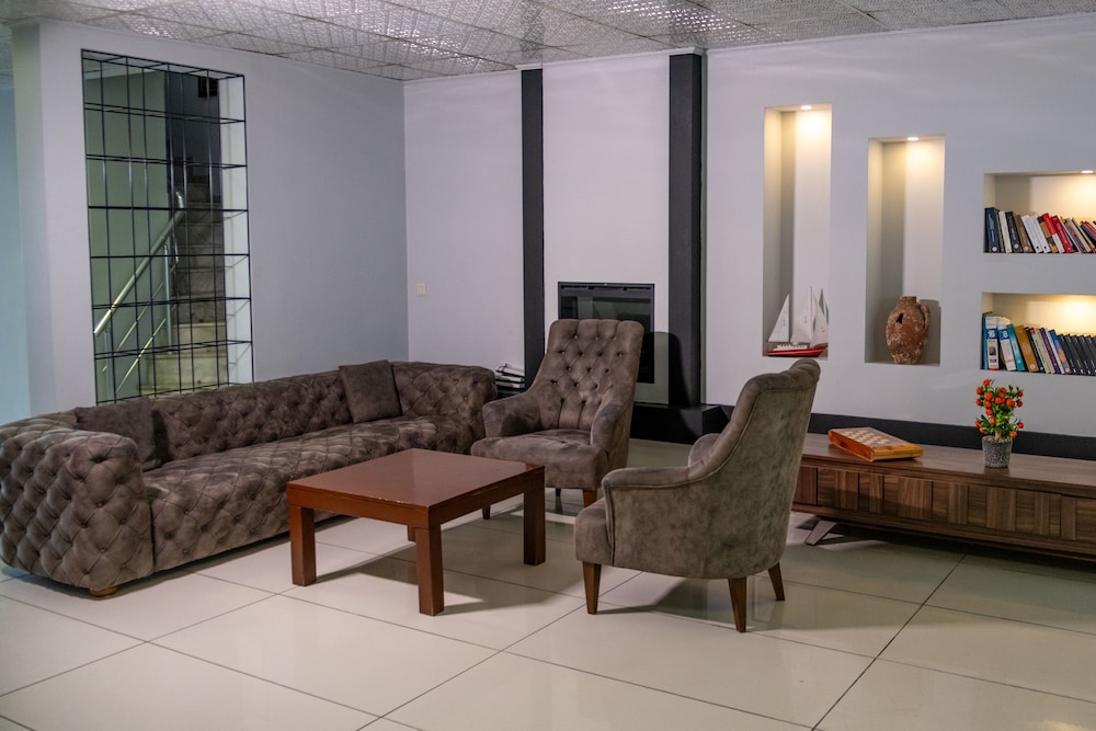 Sinop Mola Hotel 24/50