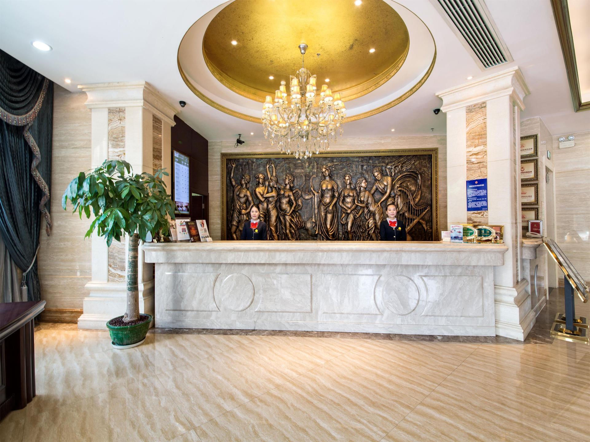 Vienna Hotel (Guilin Qixing Wanda Plaza) 8/48