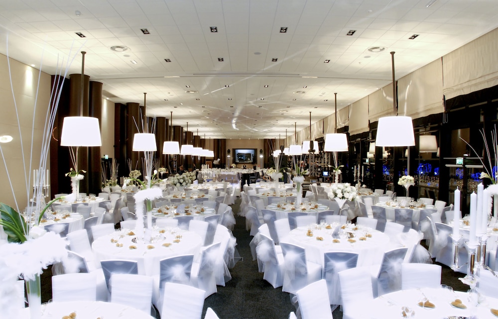 Hotel Barriere Le Grand Hotel Enghien Les Bains 24/33
