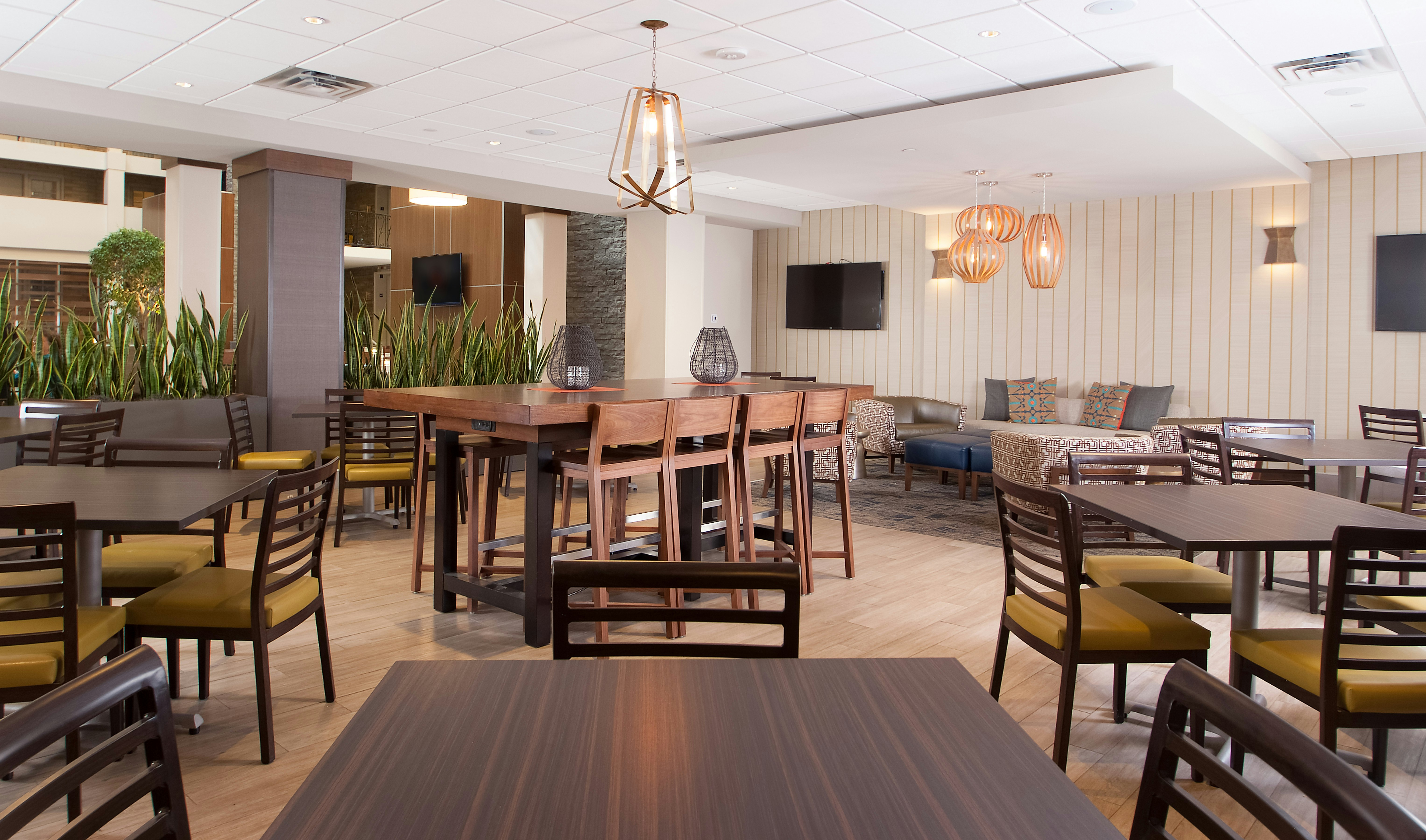 Embassy Suites by Hilton Bloomington/Minneapolis 36/50