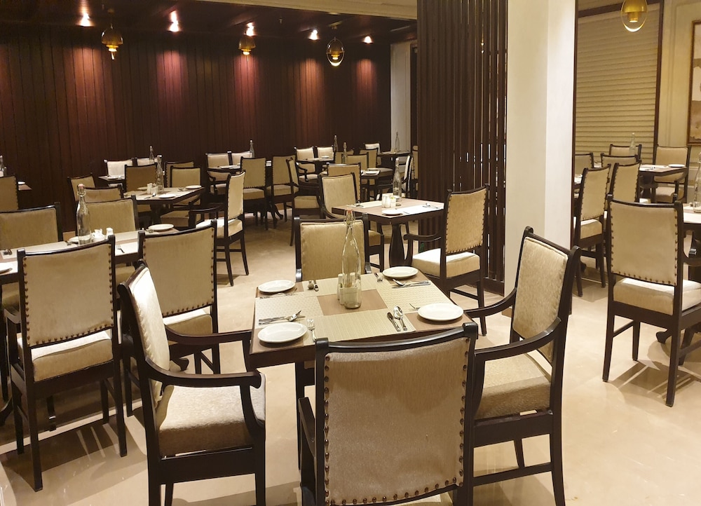 Sarovar Portico Dehradun 23/40