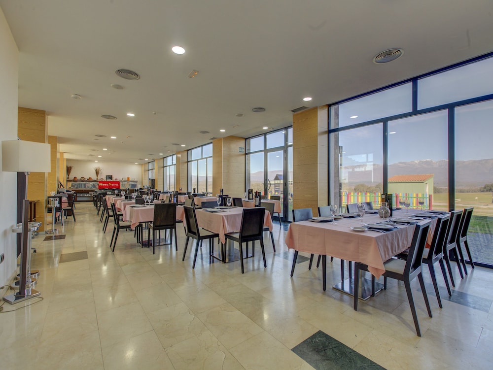 Hospedium Valles de Gredos Golf 30/50