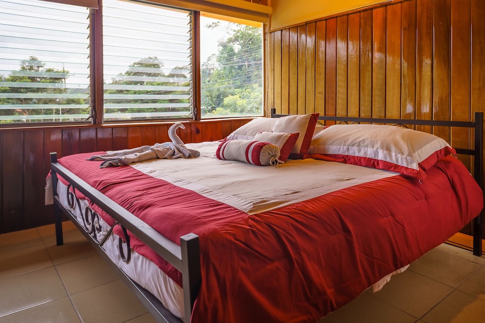 Central Boquete Hotel 6/50