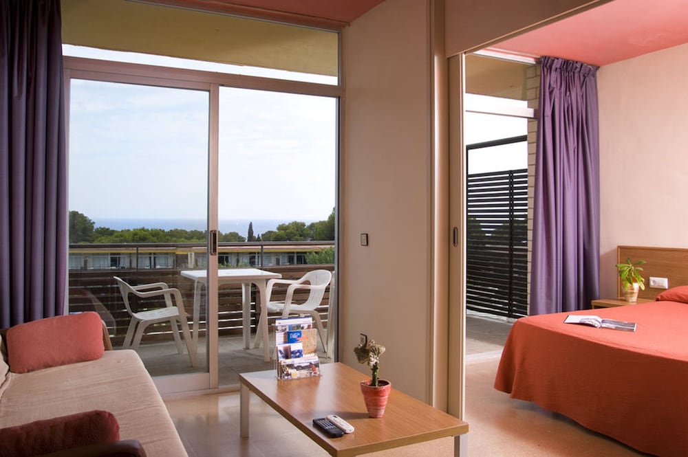 Comtat Sant Jordi Aparthotel 15/47