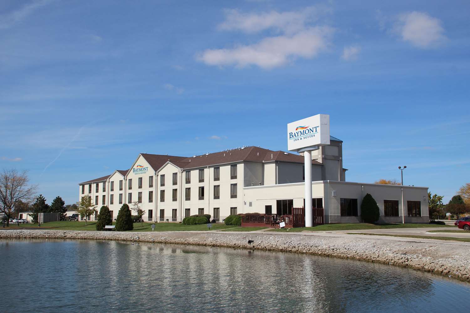 Baymont Inn and Suites Findlay 7/7