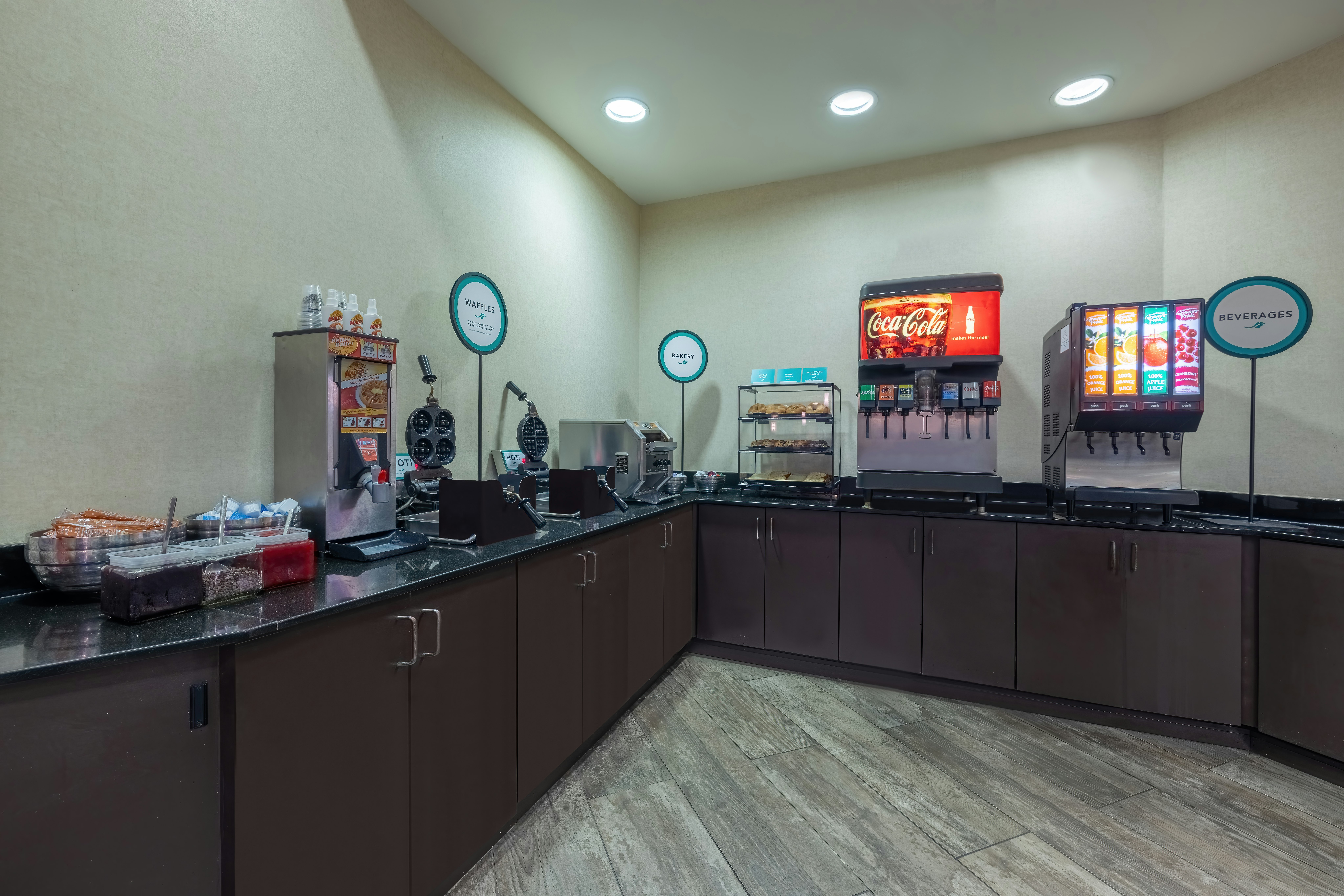 Embassy Suites by Hilton Tulsa I-44 44/46