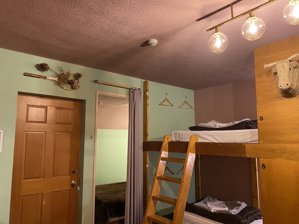 Little Barrel Guest House - Hostel 45/81