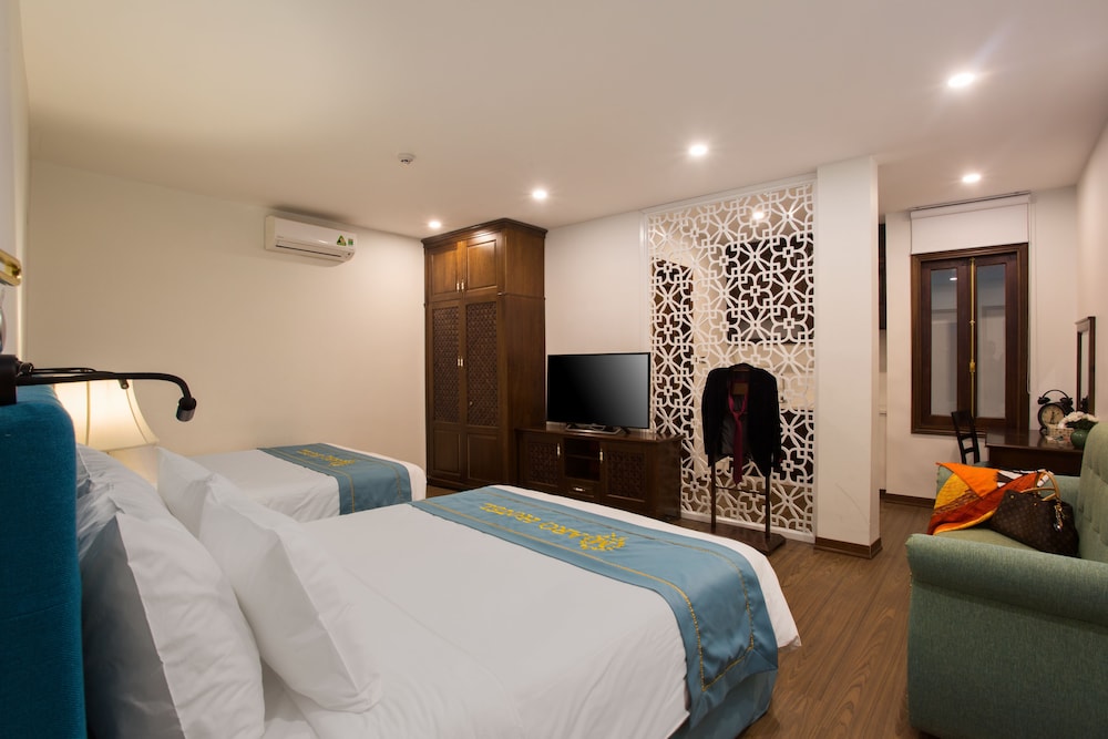 Maro Hotel 37/71