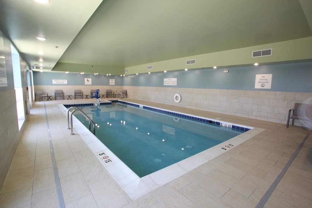 Holiday Inn Express Mccook 29/45