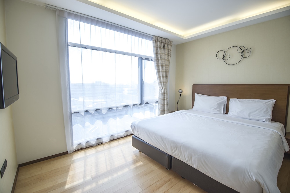 Marvin Suites 13/50