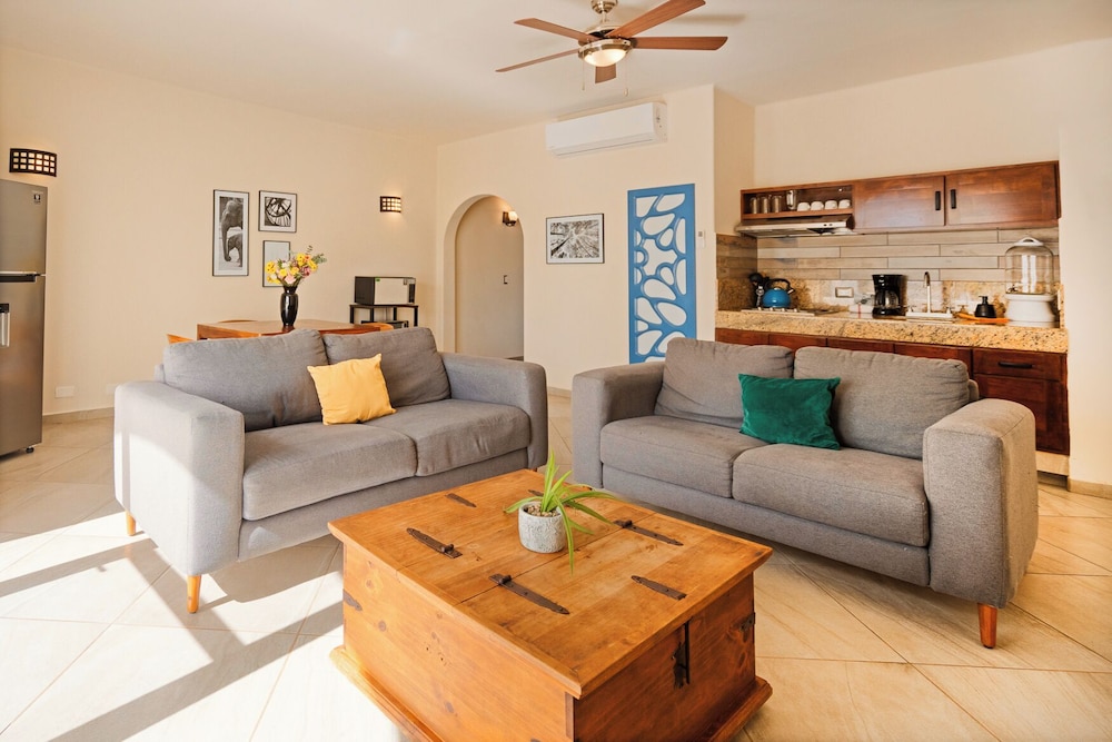 Club Del Moro Hotel Suites 47/72