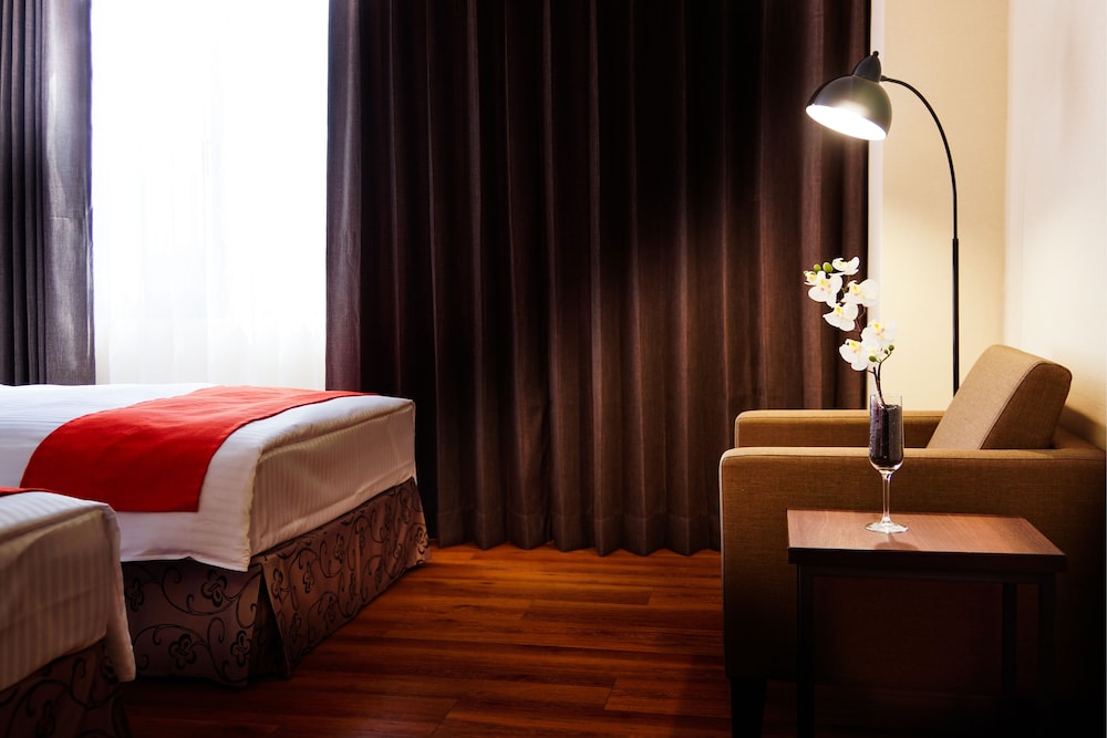 Hoya Resort Hotel Kaohsiung 43/70