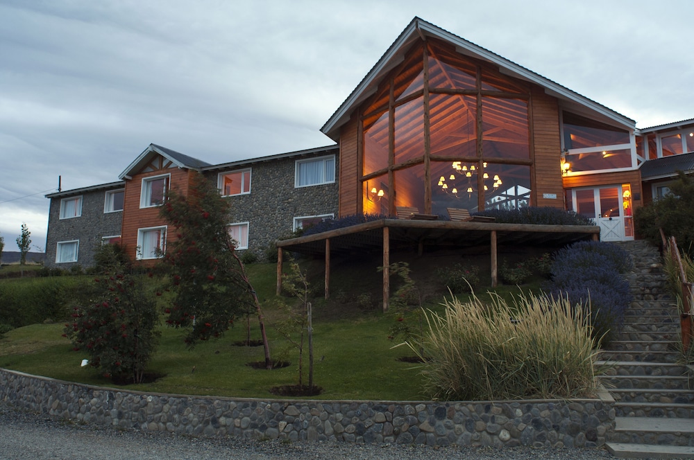 Blanca Patagonia Boutique Inn and Cabins 2/66