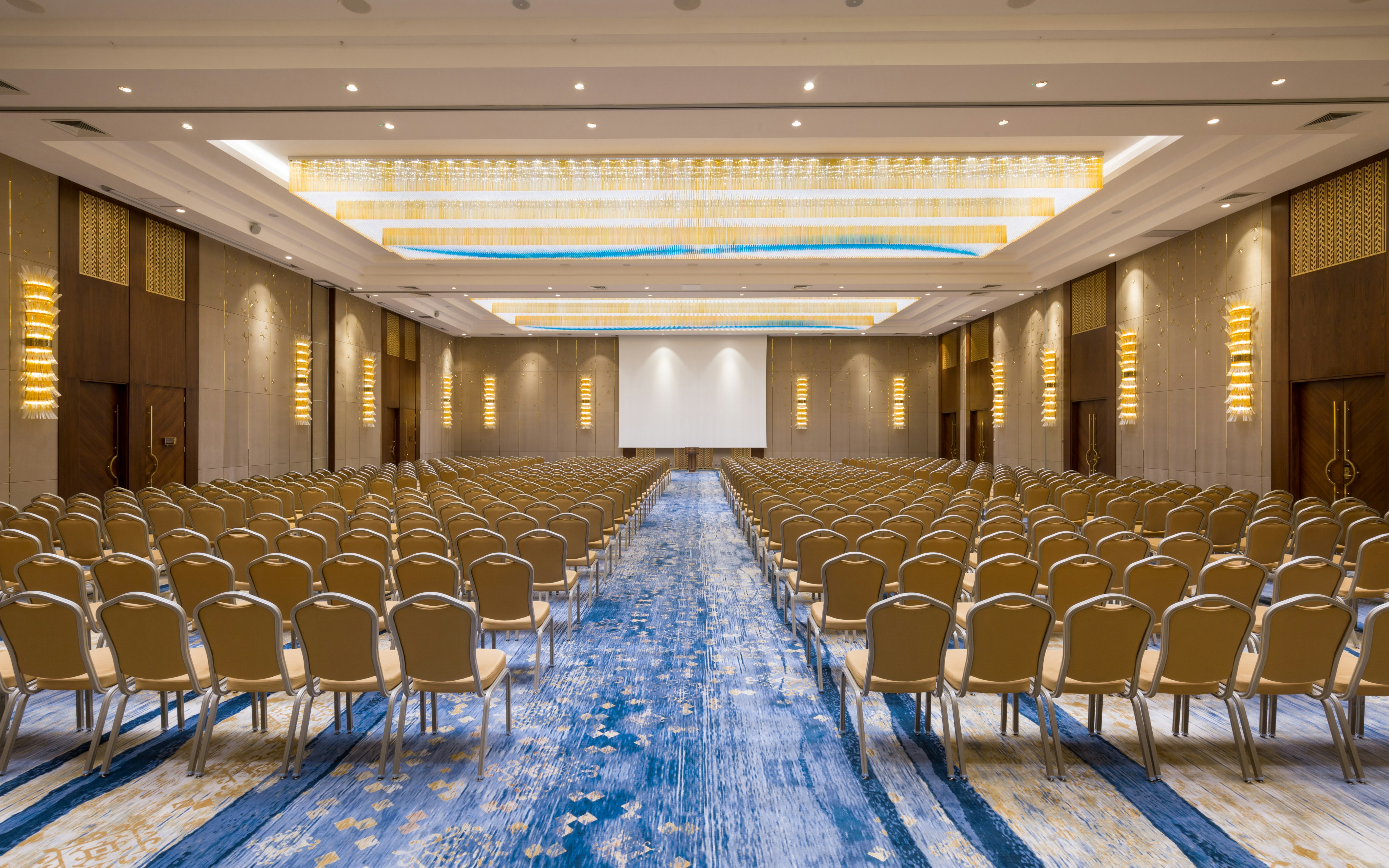Hilton Astana 34/36