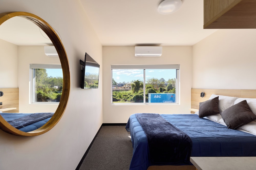 Inala Hotel 7/31