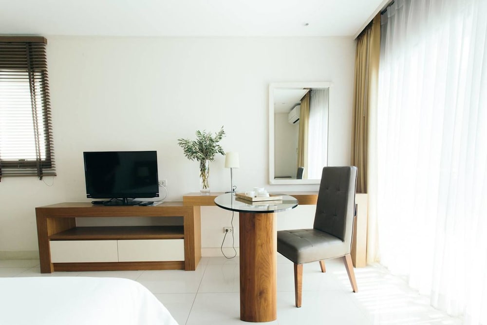 Thomson Hotel Huamark 44/50
