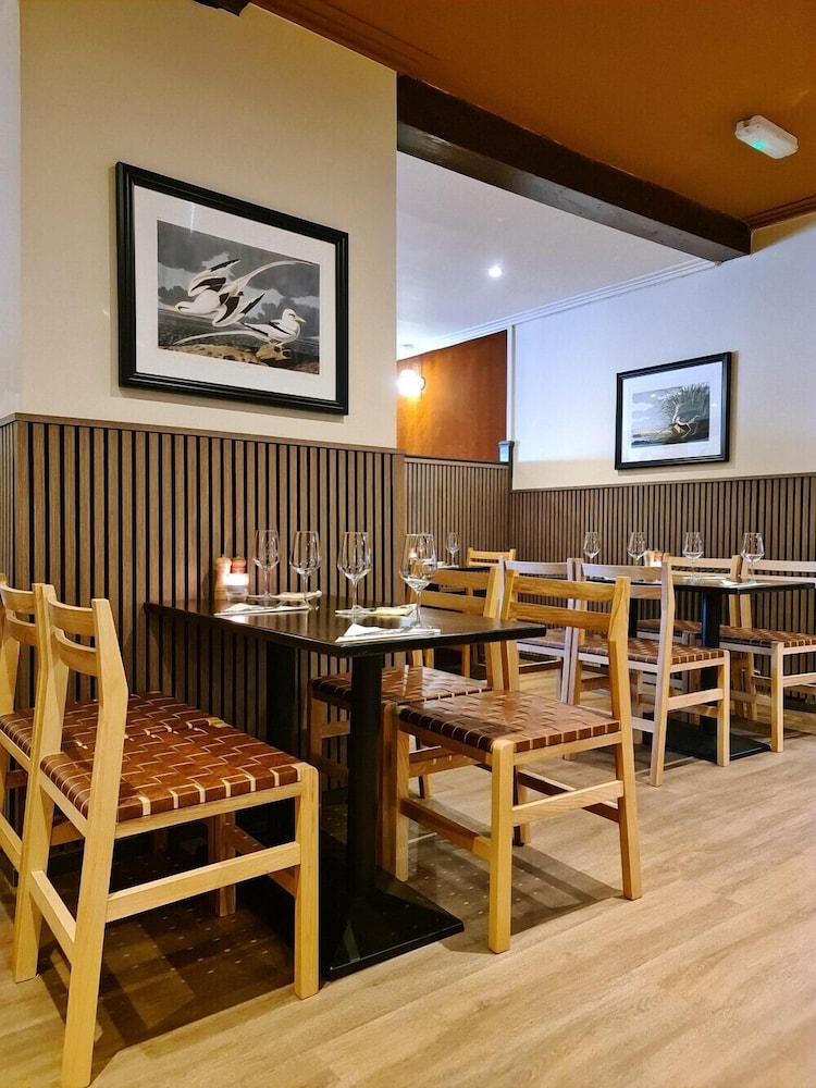 The Alyth Hotel 39/50