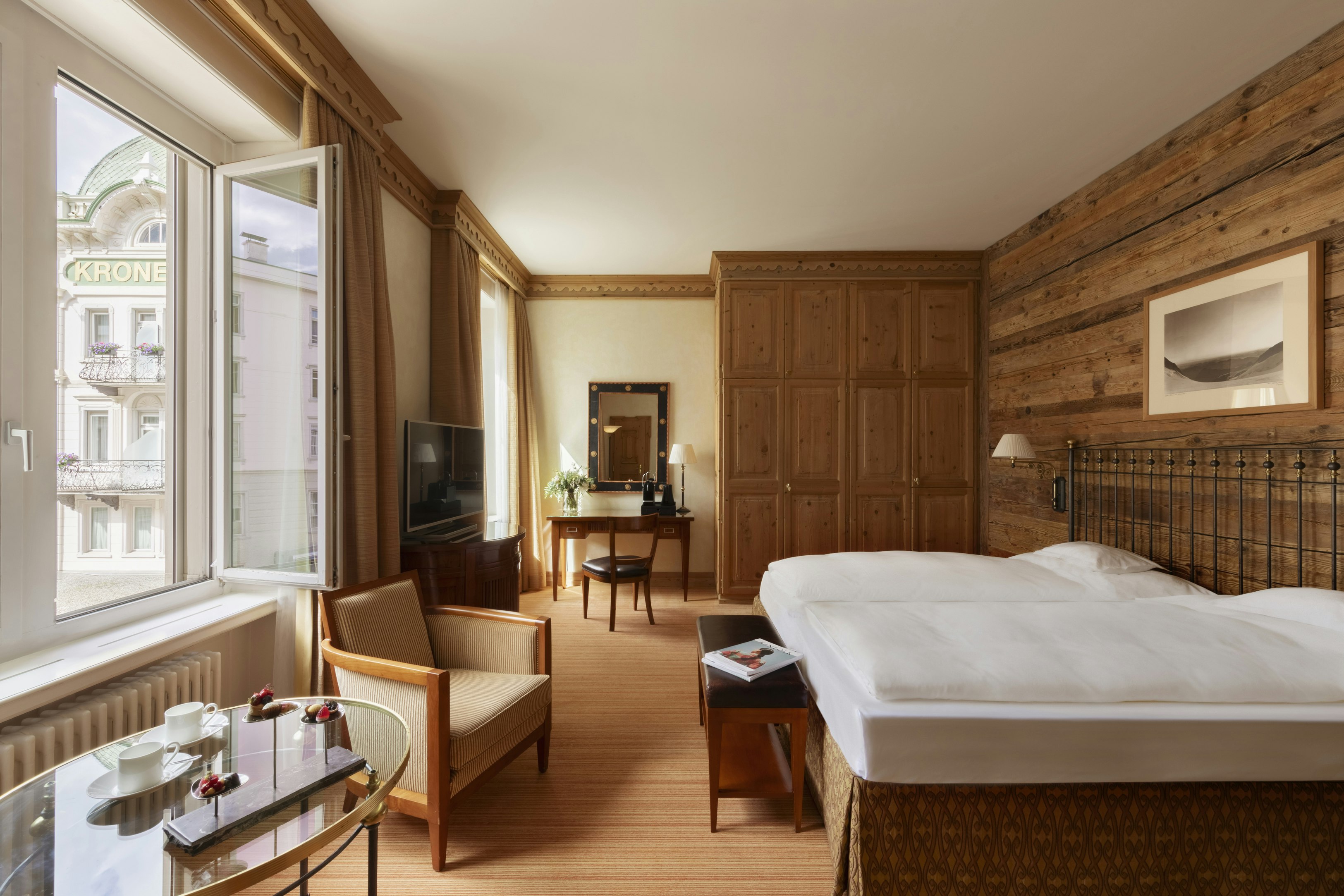 Grand Hotel Kronenhof 17/50