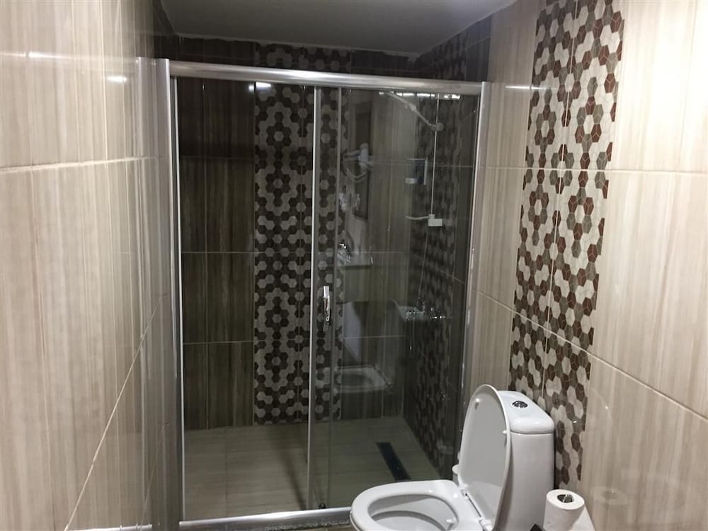 Sirin Hotel 33/33