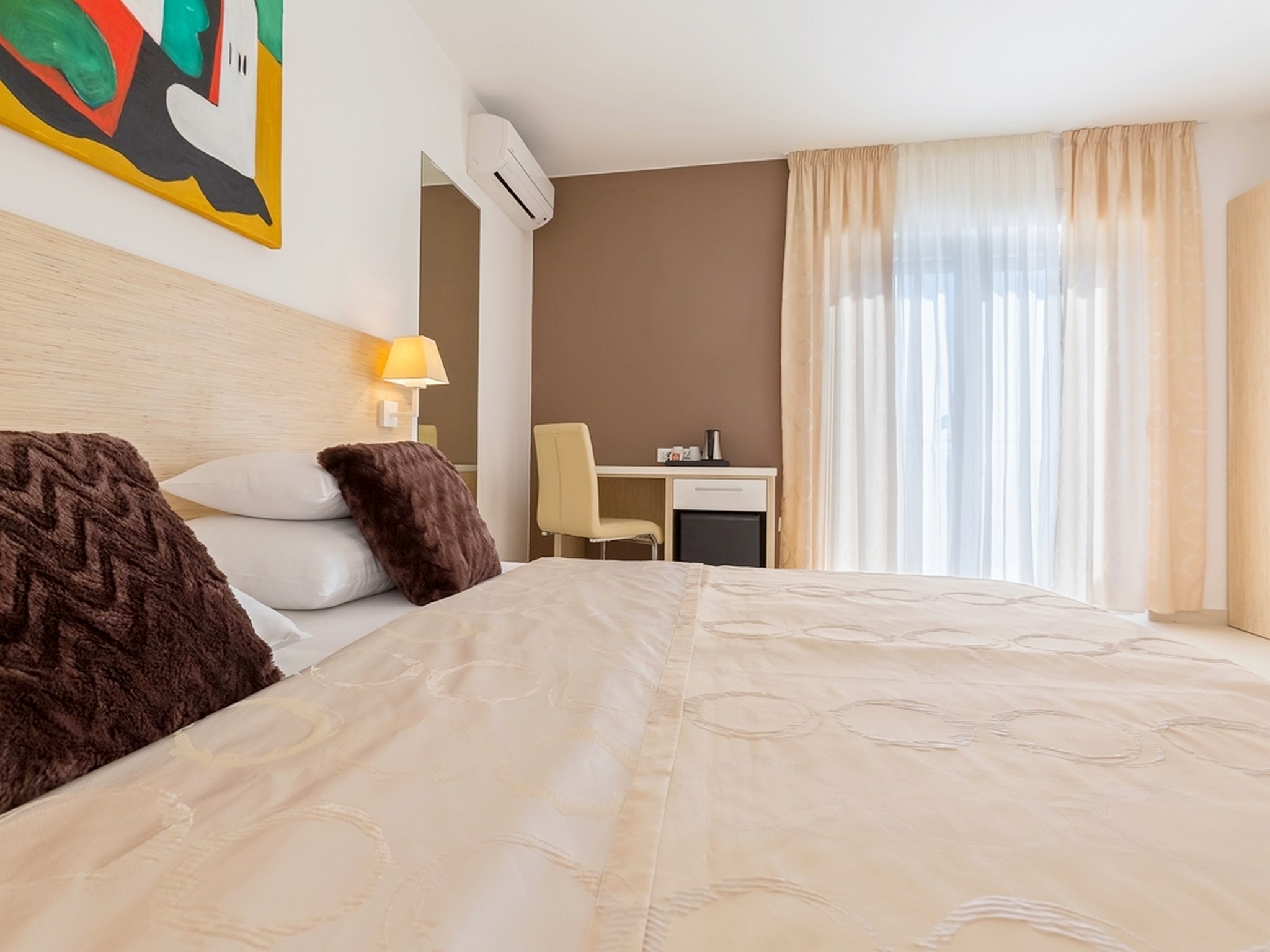 غرفة سوبيريور بسرير كينج، Villa Liburnum 5/7
