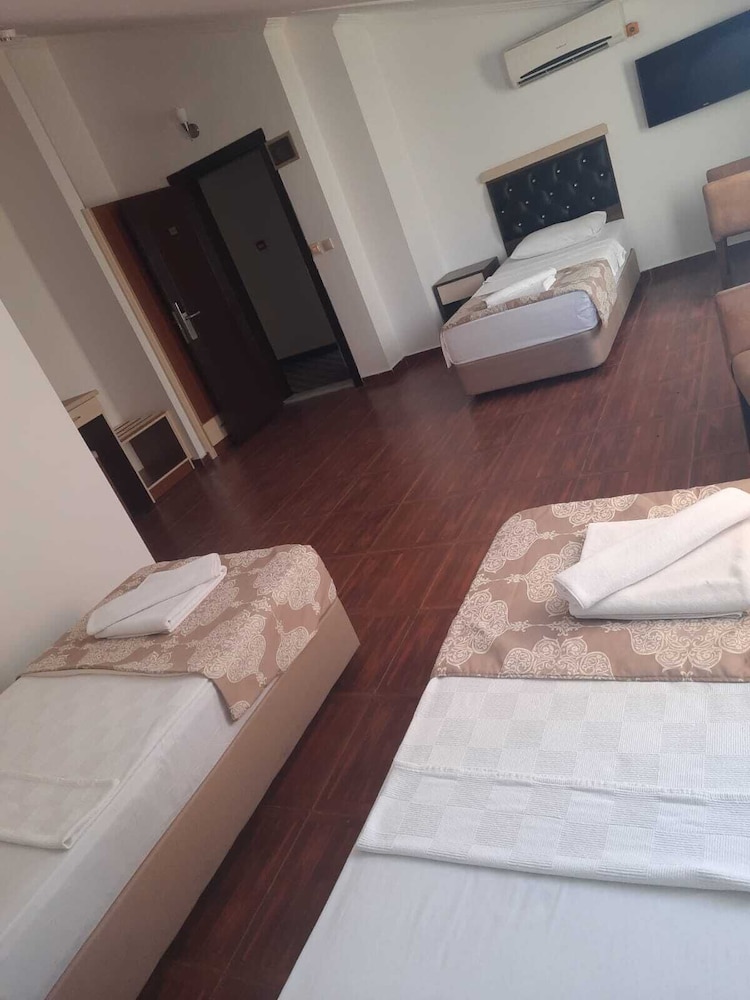 Epic Hotel 14/21
