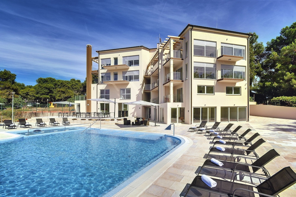 Premantura Resort 46/50