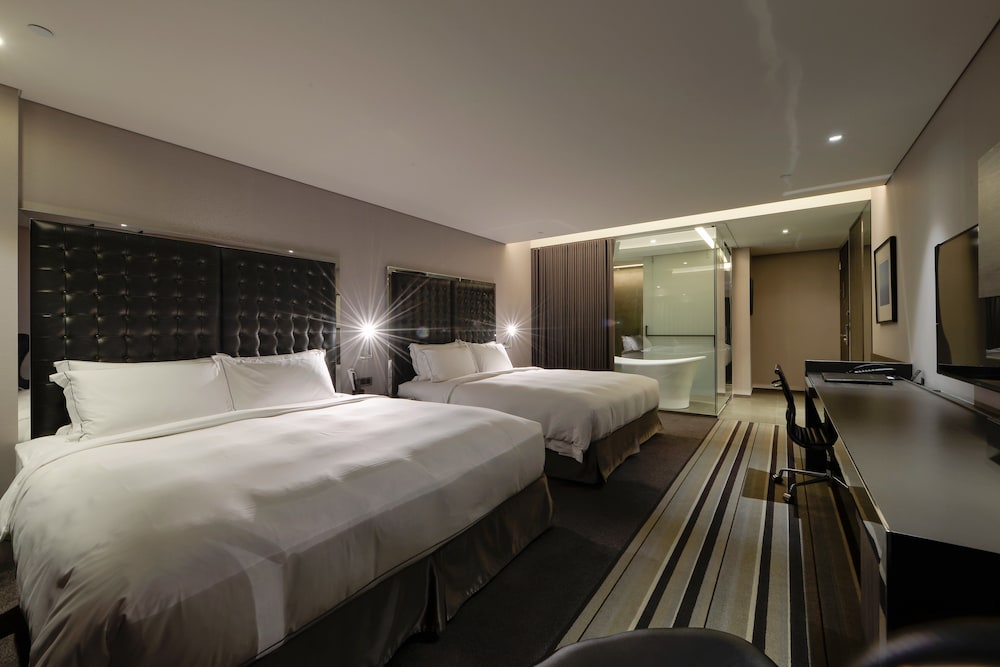 Starhaus Hotel 19/66