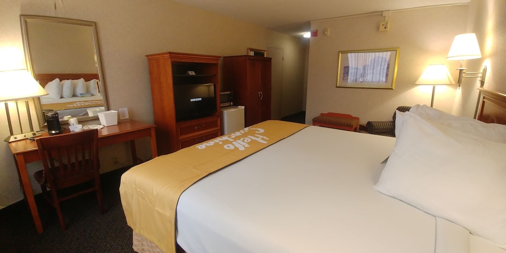 Days Inn by Wyndham Sidney OH 9/21