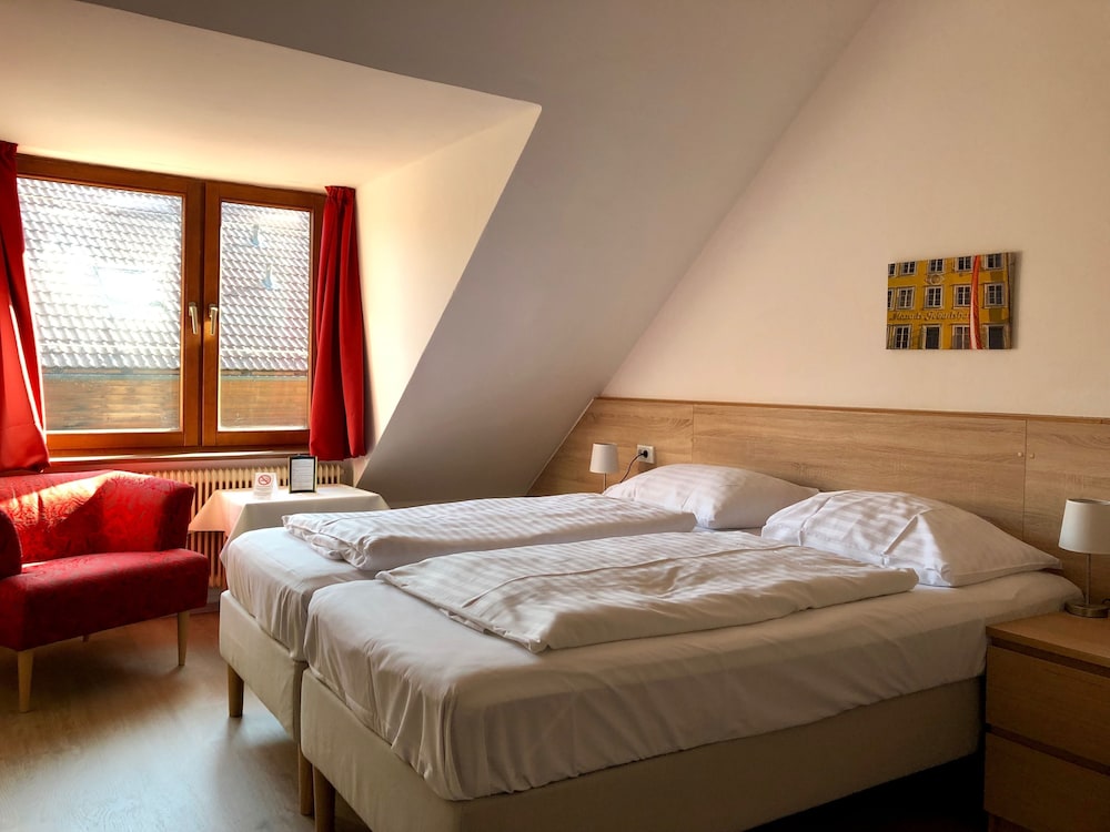 Hotel Schoene Aussicht 12/50