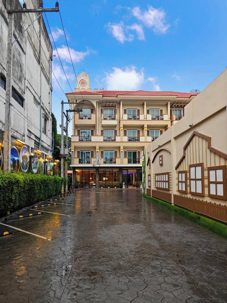 Hi Chiangrai Hotel 47/51
