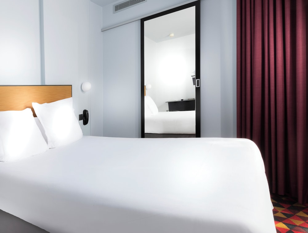 COMFORT, DOUBLE BED, COURTYARD VIEW