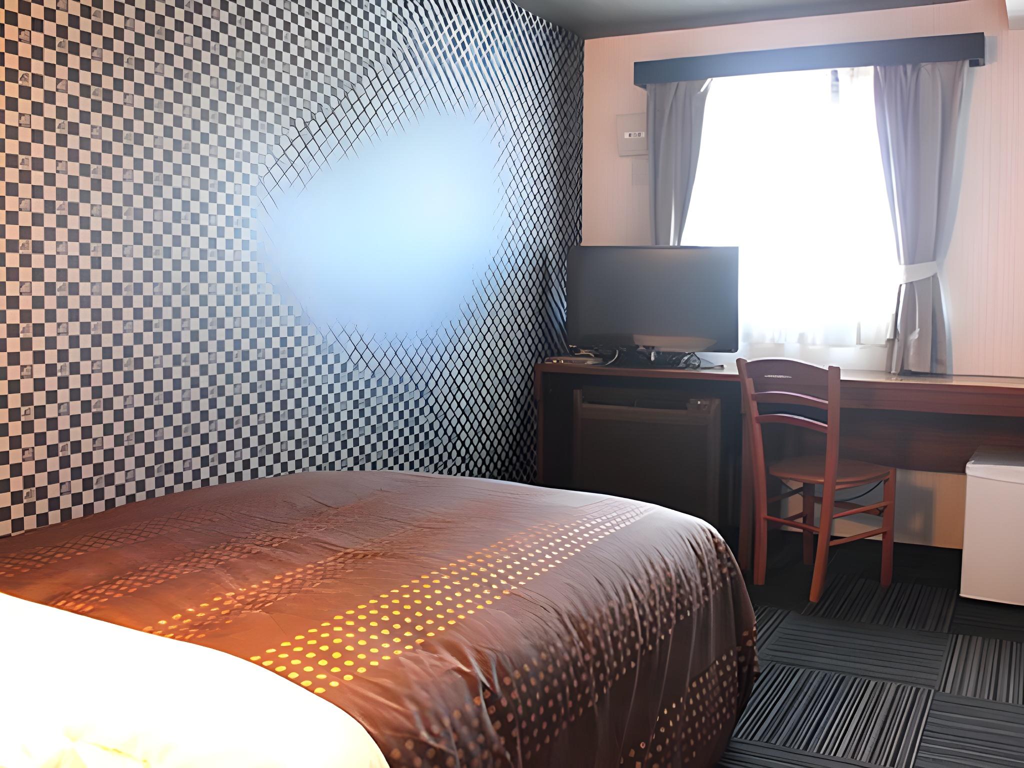 Semi Room, Single Bed, Semi Double Bed