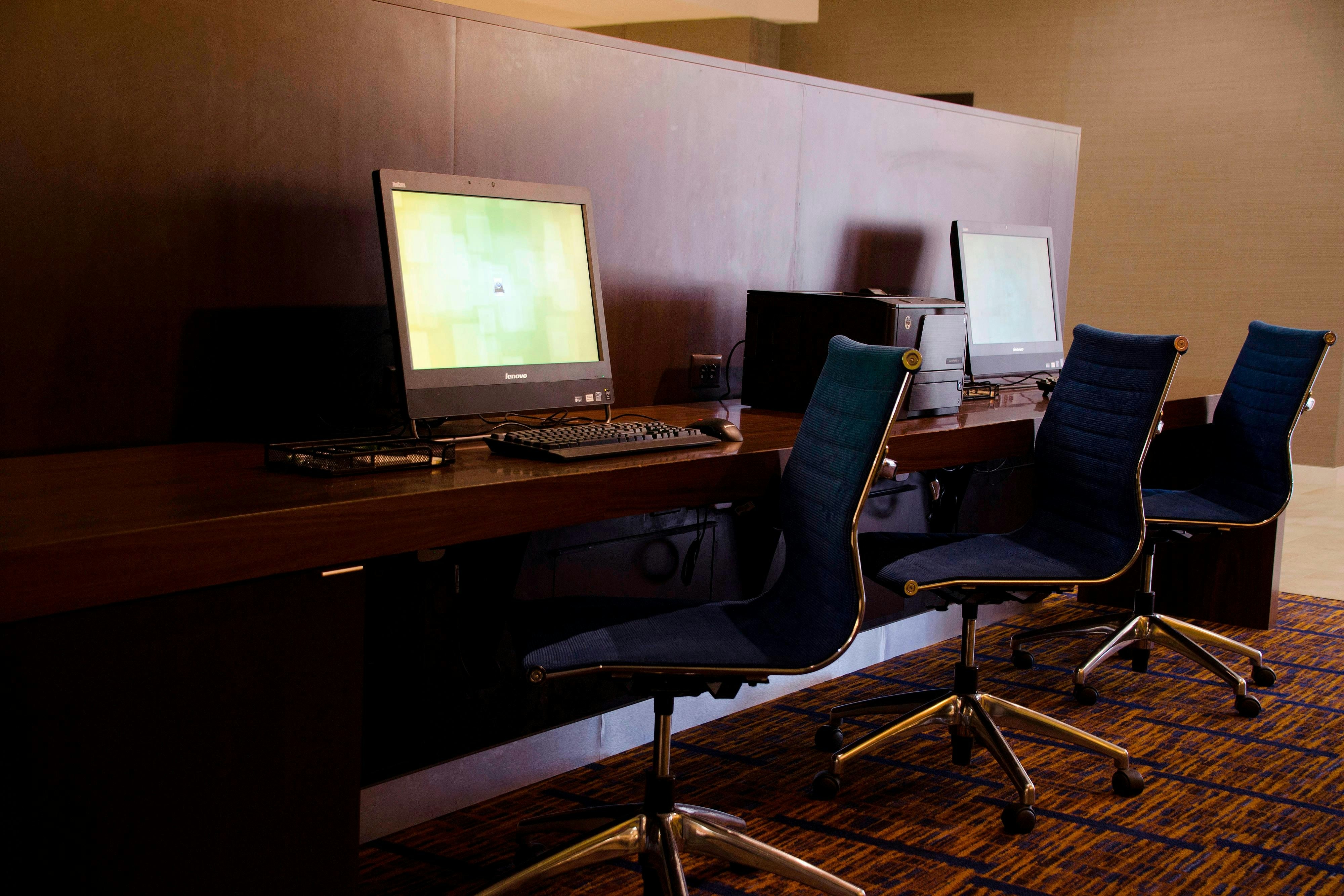 Courtyard By Marriott Waterbury Downtown 16/21