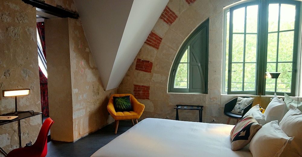 Hotel La Zoologie 28/75