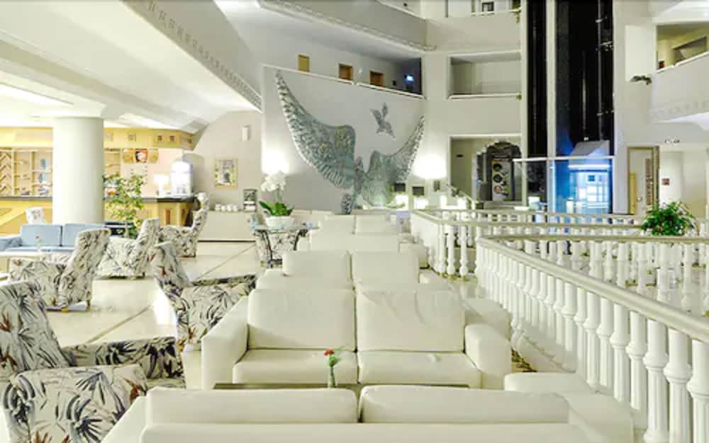 Ladonia Hotels Adakule 26/50