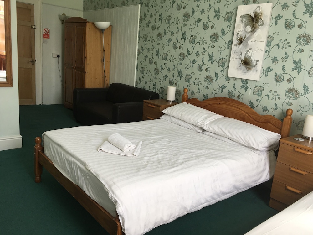 College Guest House 6/37