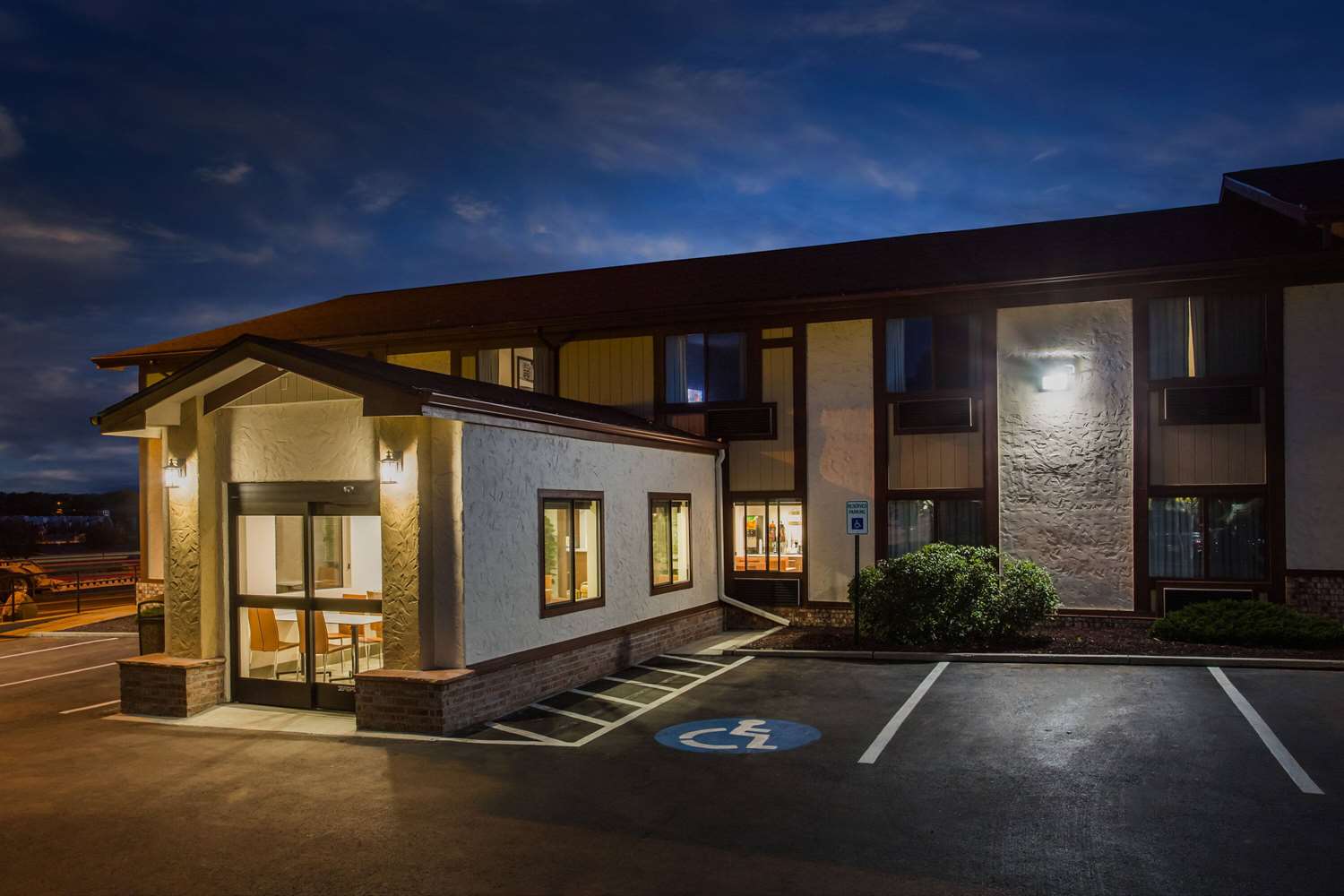 Super 8 by Wyndham Flagstaff 17/34