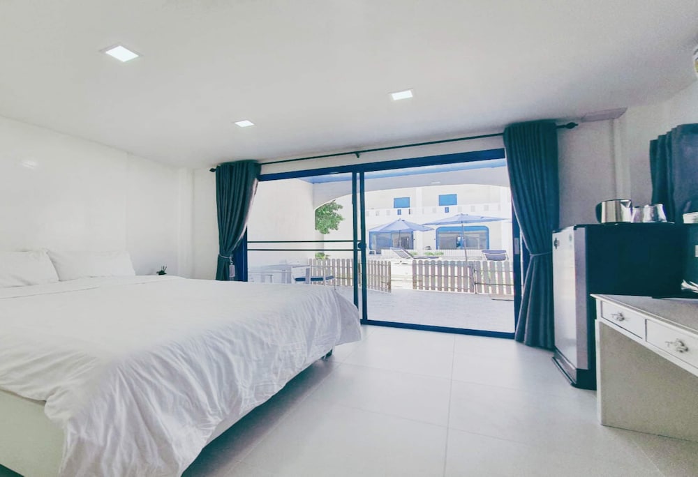Collection O To The Sea Resort Thailand 25/58