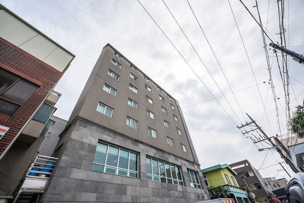 Hotel Rest Seogwipo 3/56
