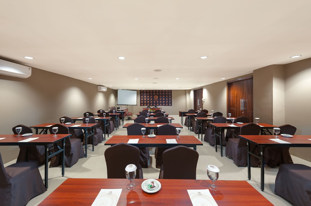 Nava Hotel Tawangmangu 62/73